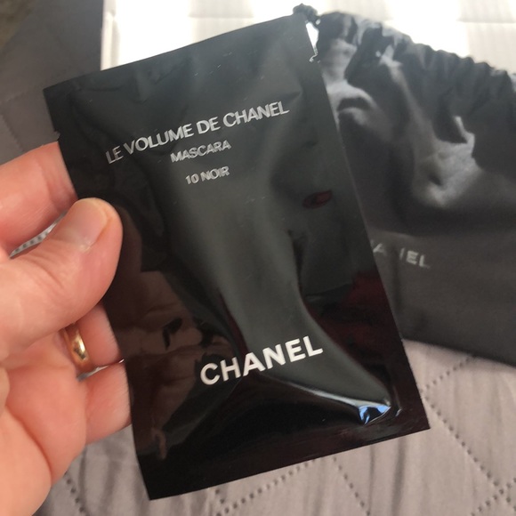 Chanel set - Picture 3 of 8
